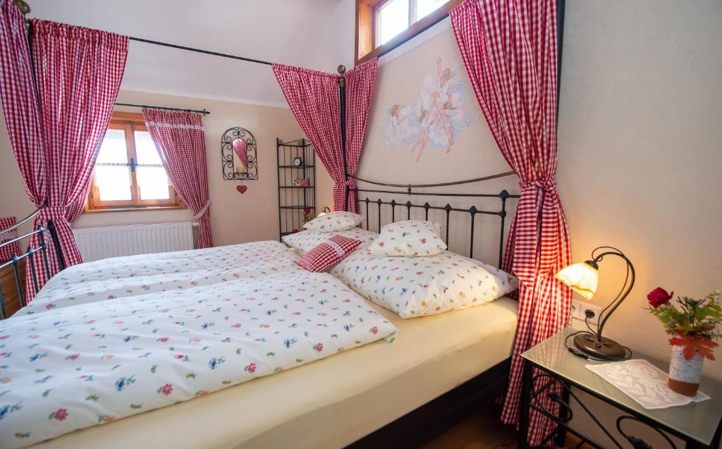 Troadkasten - Ferienhaus am BIO-Bergbauernhof Kammerhofer vlg Roath photo 2