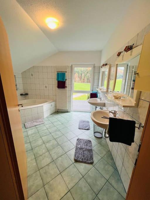 Tanjas gemütliches Haus am Mondsee photo 3