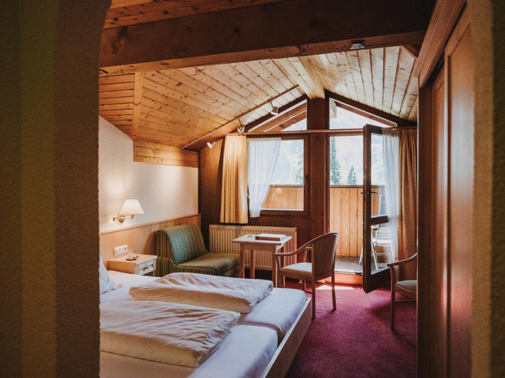 Hotel Zimba photo 2