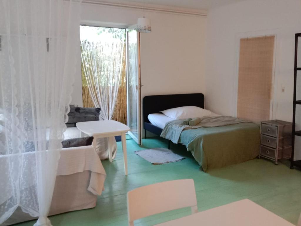 Millstream Apartment photo 2