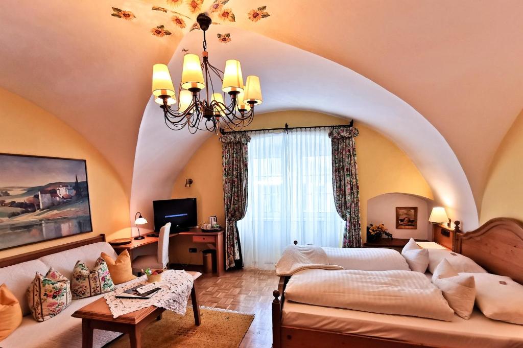 Hotel-Residenz Schrannenhof photo 2