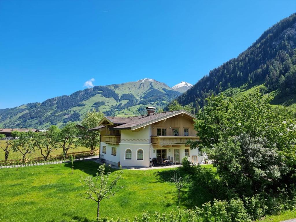 Sonniges Landhaus in den Hohen Tauern — photo 1