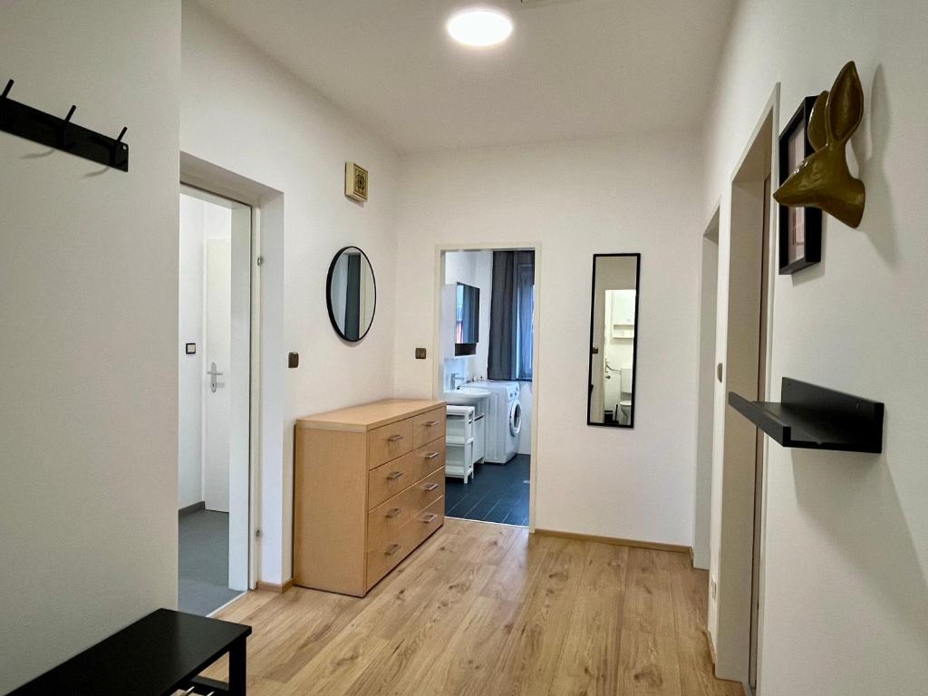 SHOME CityHouse Graz I Self Check-in photo 3