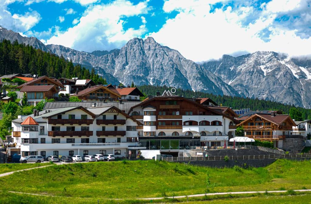 Mountains Hotel photo 2