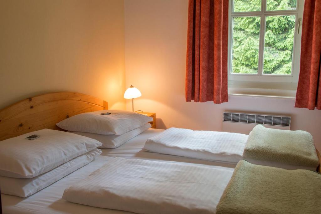 Hotel Restaurant Winterbach photo 2