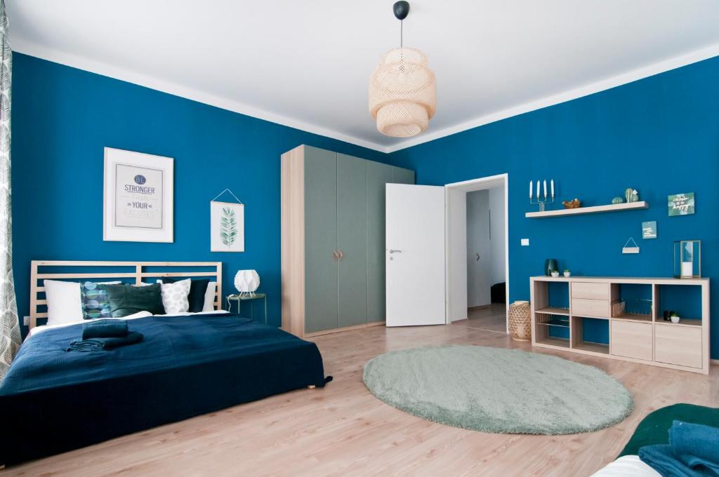 Stylish Self-Check-In Apartment With 2 Bedrooms — photo 1