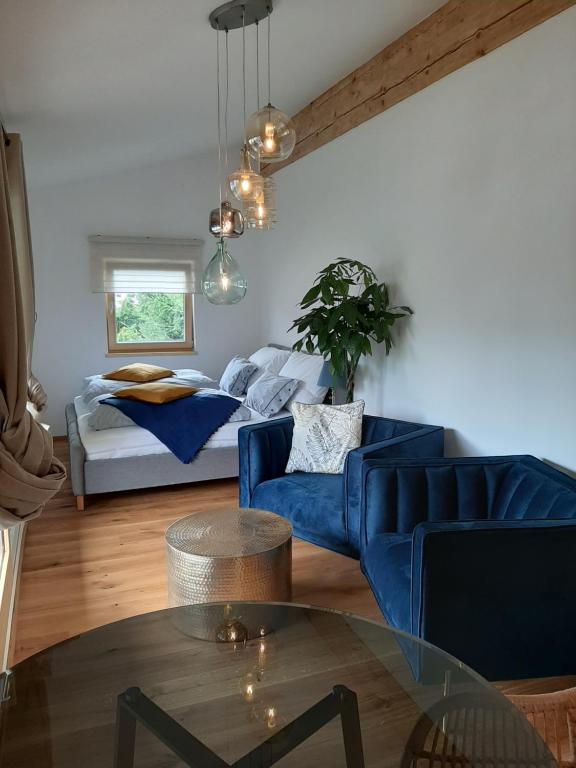 Studio mit großer Loggia photo 2