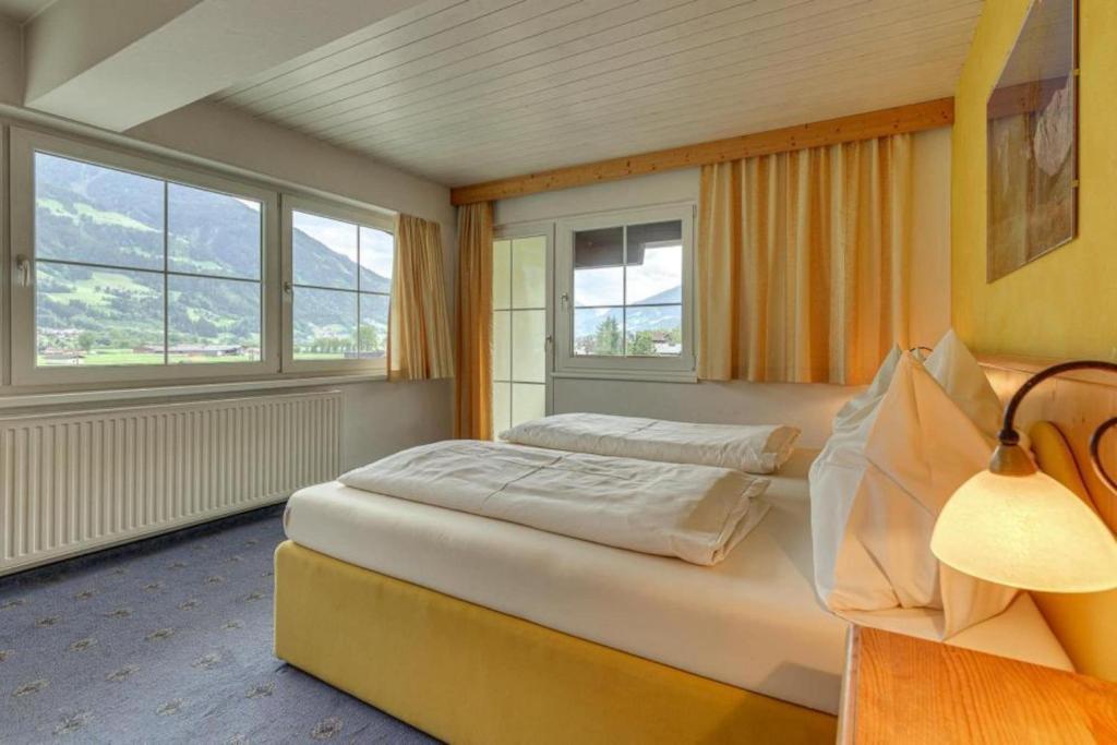 Apartment in Zillertal near Spieljochbahn photo 2