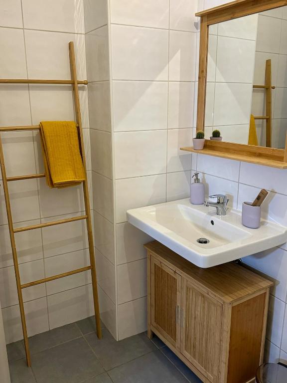Zentrale Wohnung mit Parkplatz photo 3