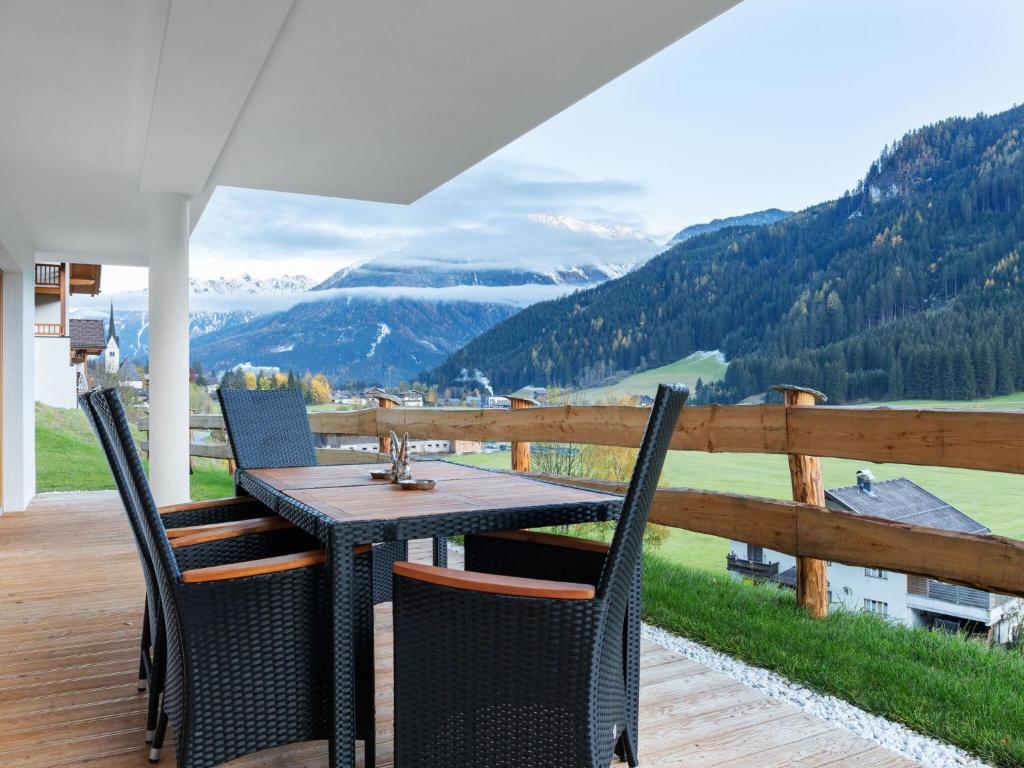 Chalet in Wald near Ski Slopes — photo 1