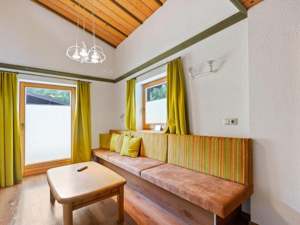Apartment in Saalbach near Ski Slopes photo 2