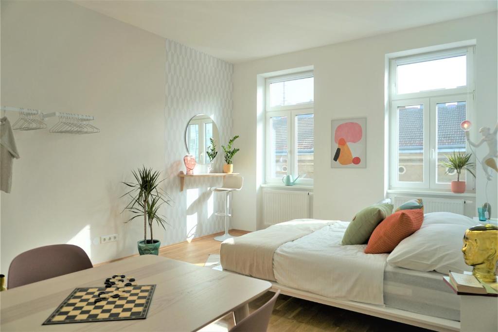 Modern 2Br Apartments - Full Kitchen - Schönbrunn Area - 15 Mins to City Center photo 2