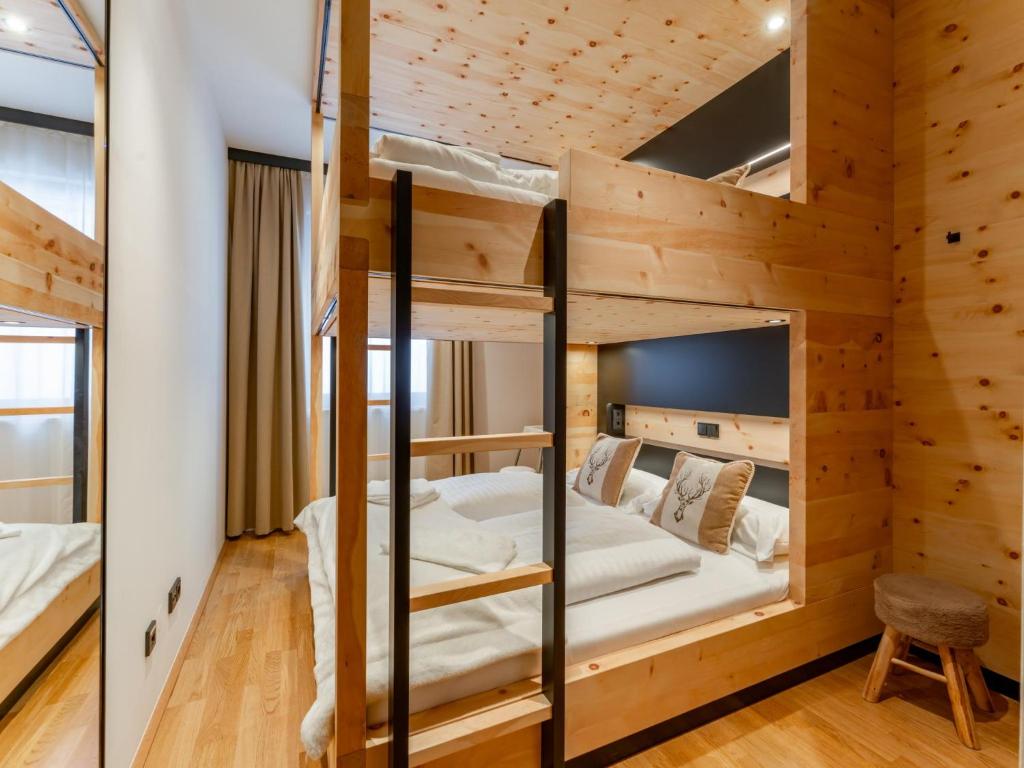 Zirbenlodge Sonnenalpe Nassfeld Top B01 photo 2