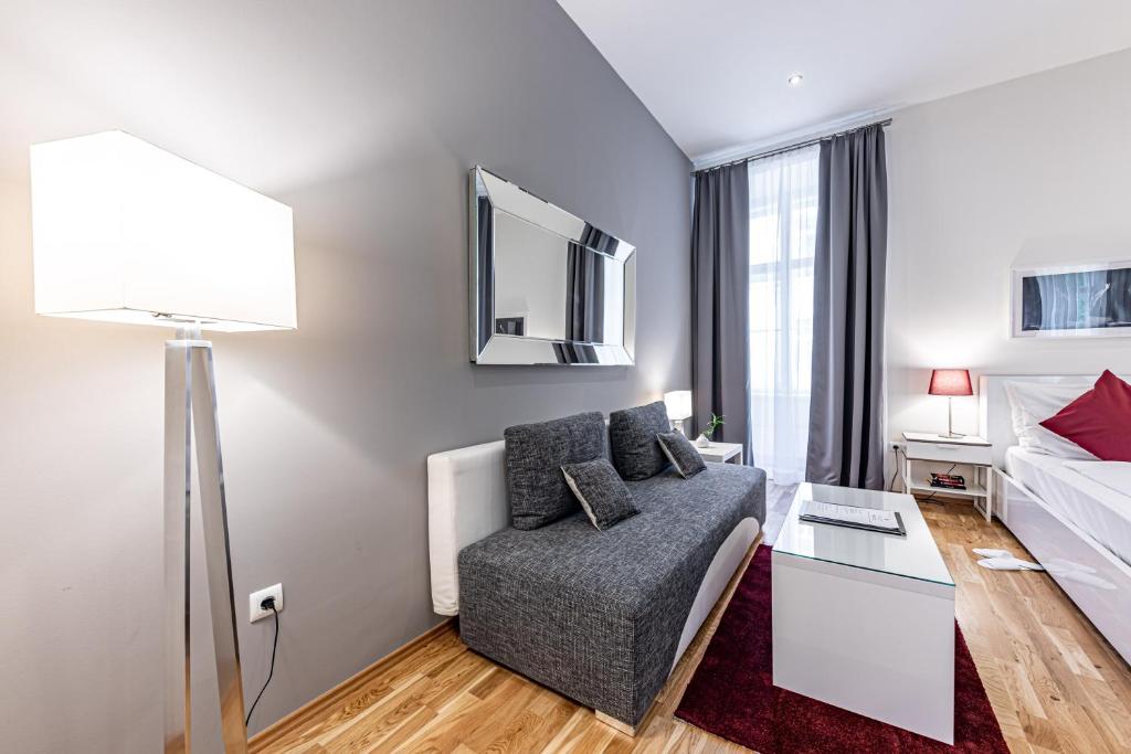 The Levante Rathaus Apartments photo 2
