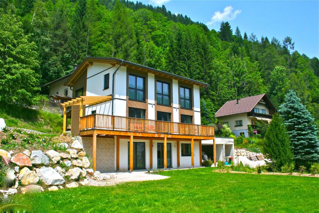 Sunny Villa — photo 1