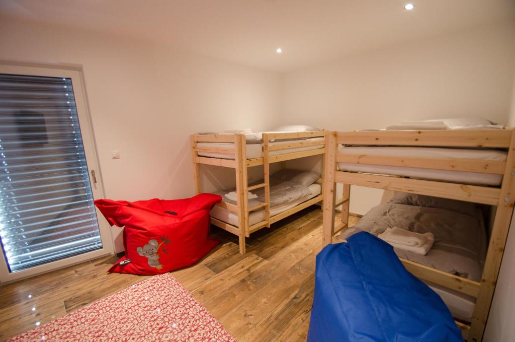 Superb Alpine Lodges by All in One Apartments photo 2