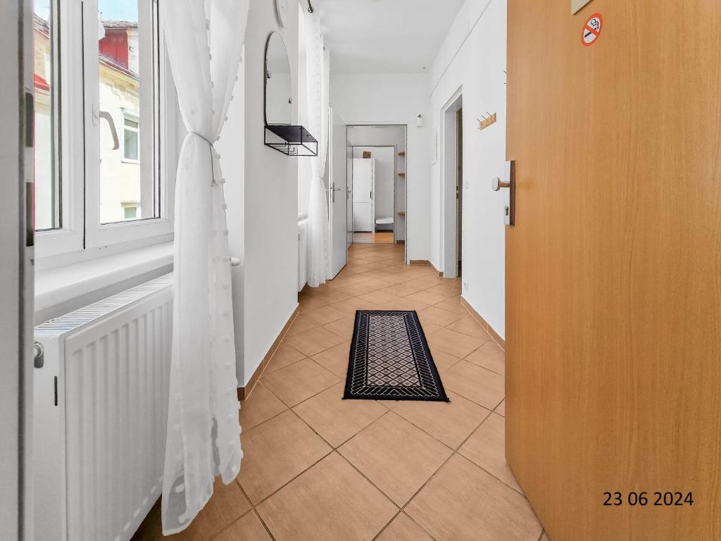 Three-Bedroom photo 2