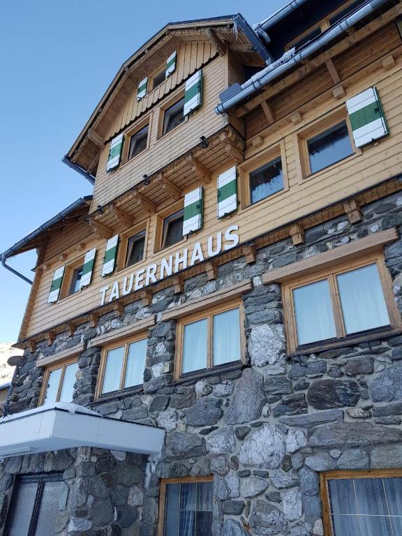 Tauernhaus Appartment — photo 1