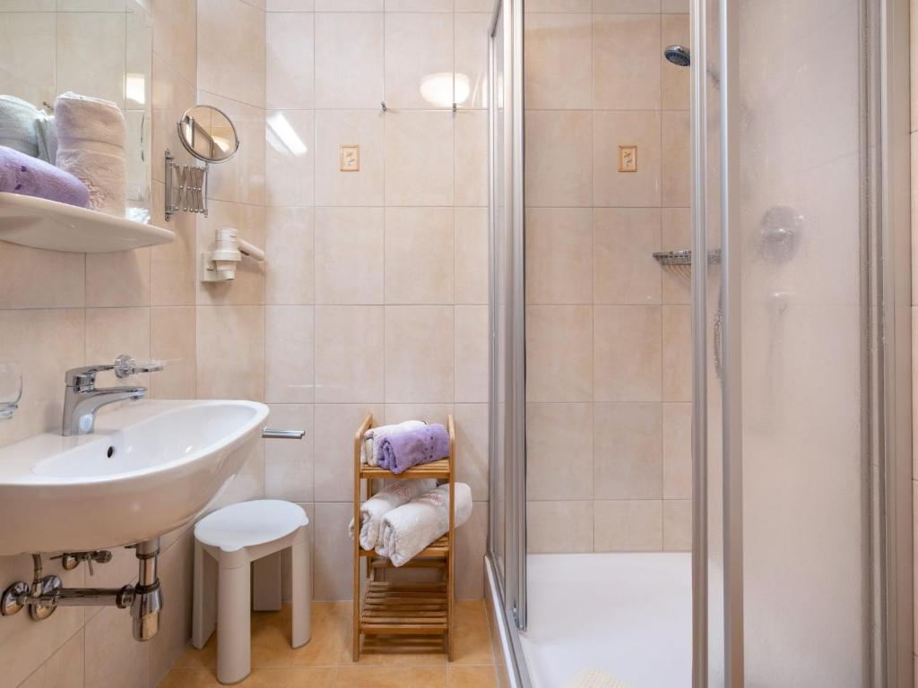 Apartment Rosa-1 by Interhome photo 2