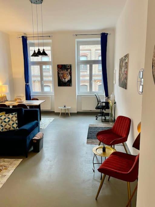 Klimatisierte Sehr Zentrale Wohnung-Loftstyle- photo 3