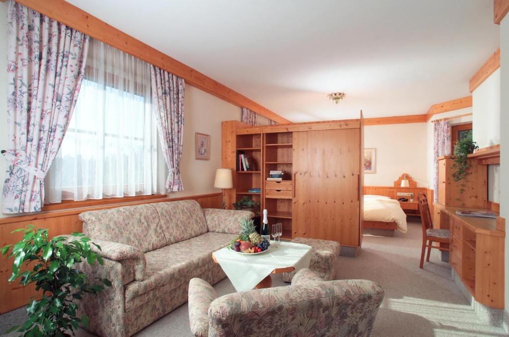 Hotel Wienerwaldhof photo 2