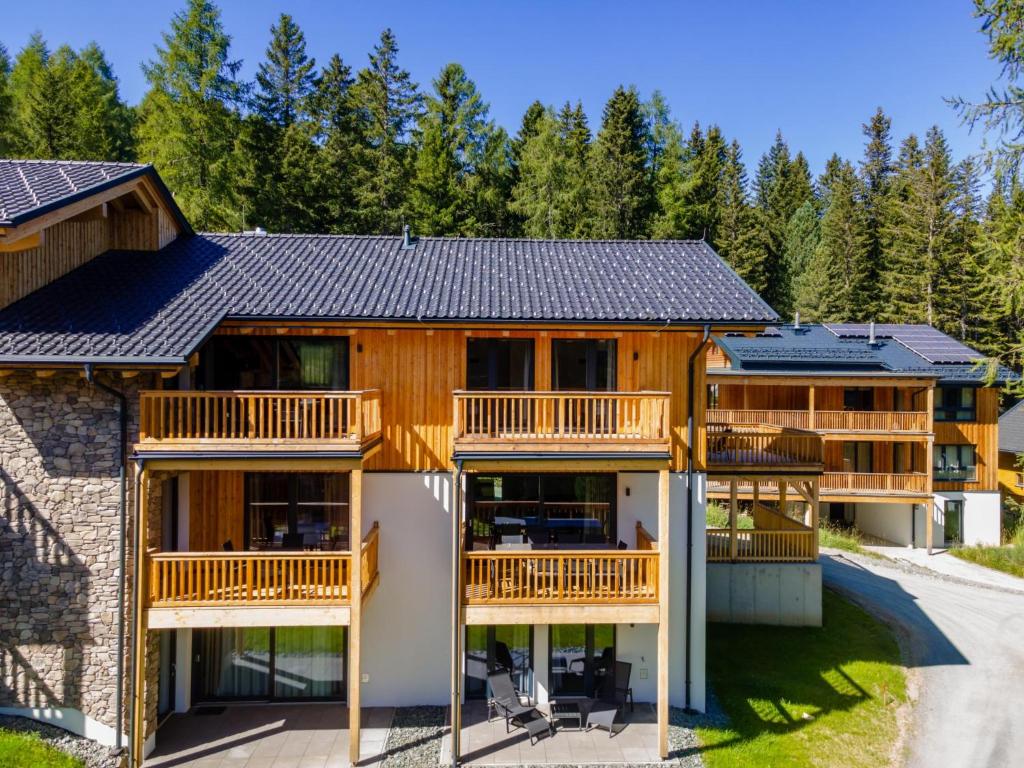 Silas Mountain Chalet — photo 1
