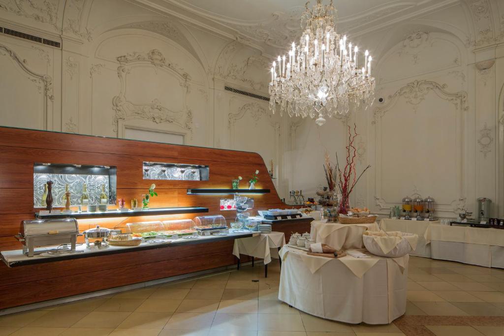Austria Trend Hotel Schloss Wilhelminenberg Wien photo 2
