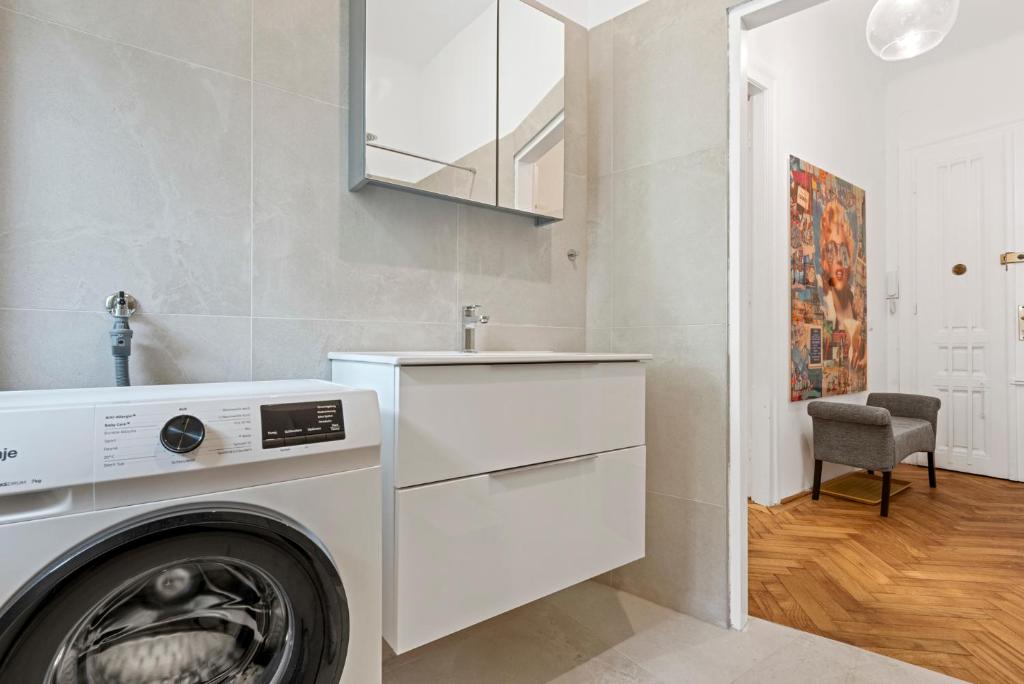 Josefstadt City Apartment is Calling - by 4ty3 Apartments photo 3