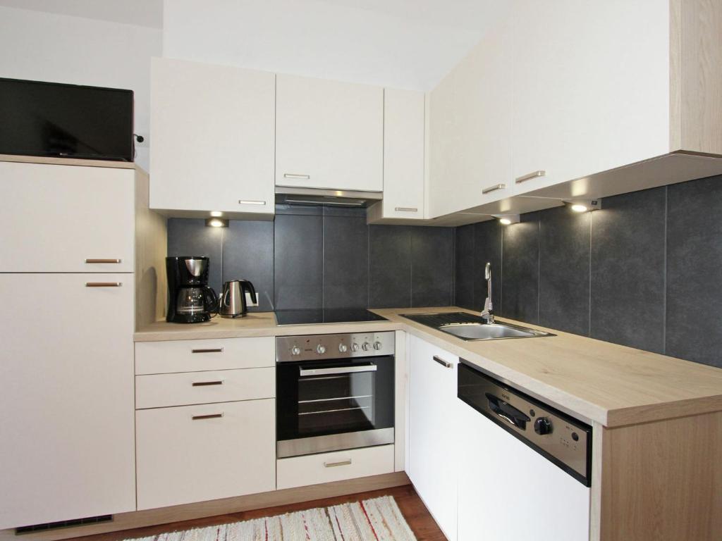 Apartment in Fügenberg near Ski Slopes photo 3