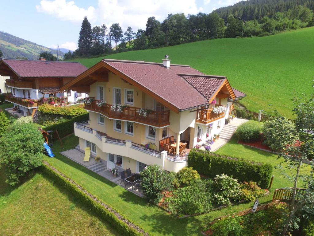 Apartment in Kleinarl near Ski Amadé photo 2