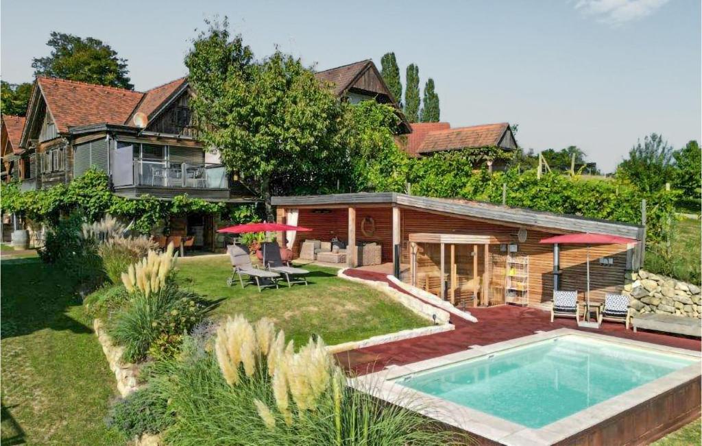 Ferienhaus Mit Pool Und Sauna — photo 1