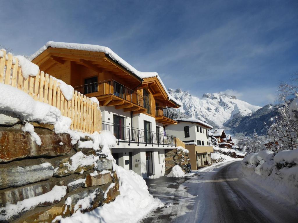 SonnenChalet Werfenweng — photo 1