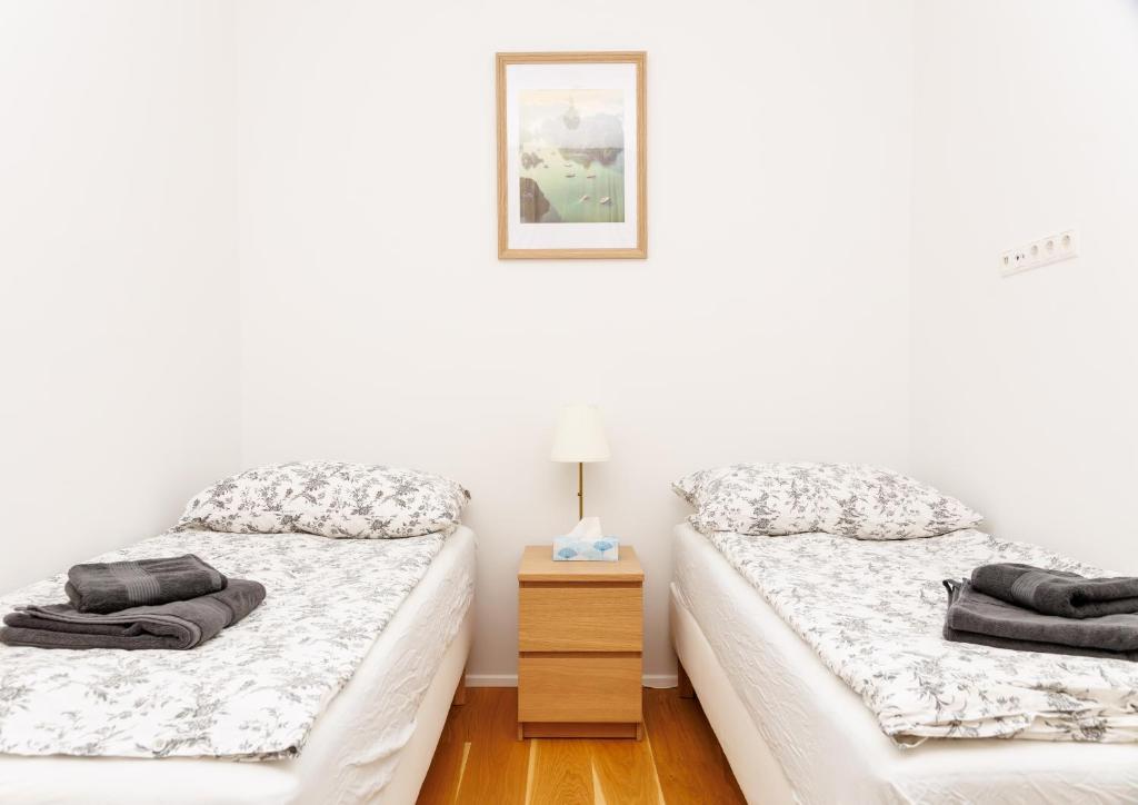 2 beds top apart in vienna's heart photo 2