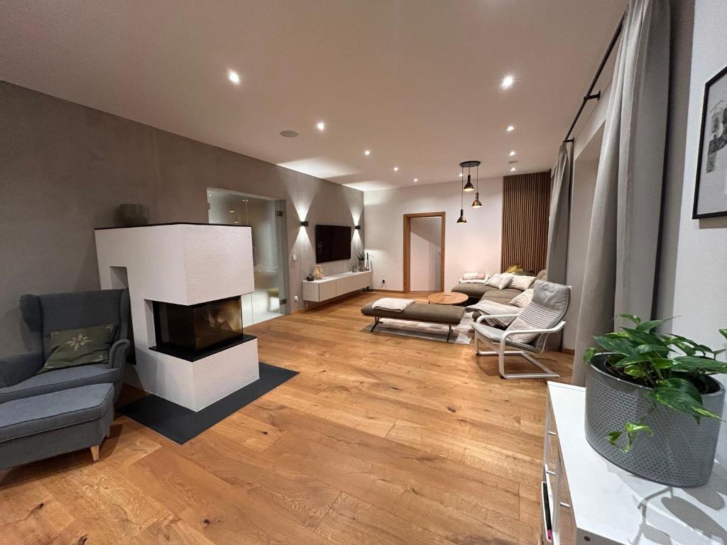 Traumhaus in den Weinbergen - max 8 Personen - mit Self-Check-in photo 2