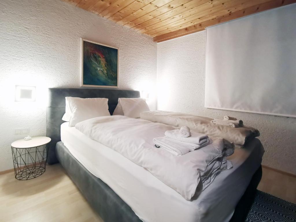 The Seefeld Retreat - Central Family Friendly Apartments - Mountain Views photo 2