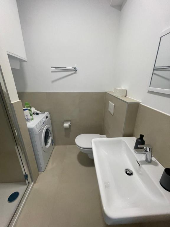 Swan Stay Property 17 photo 3