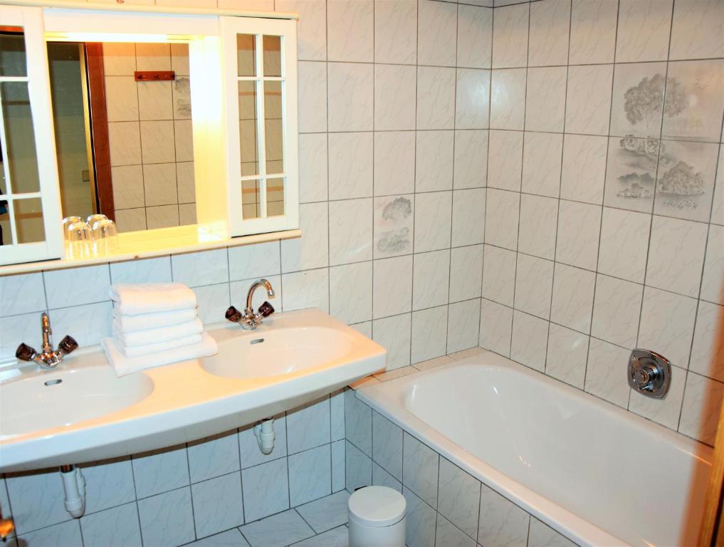 Tennladen Apartments photo 3