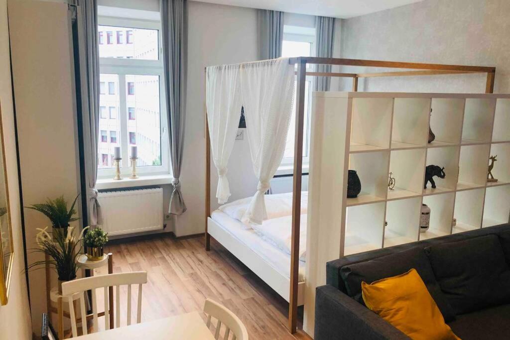 ZEUS Design Apartments Modern&Warm City photo 2