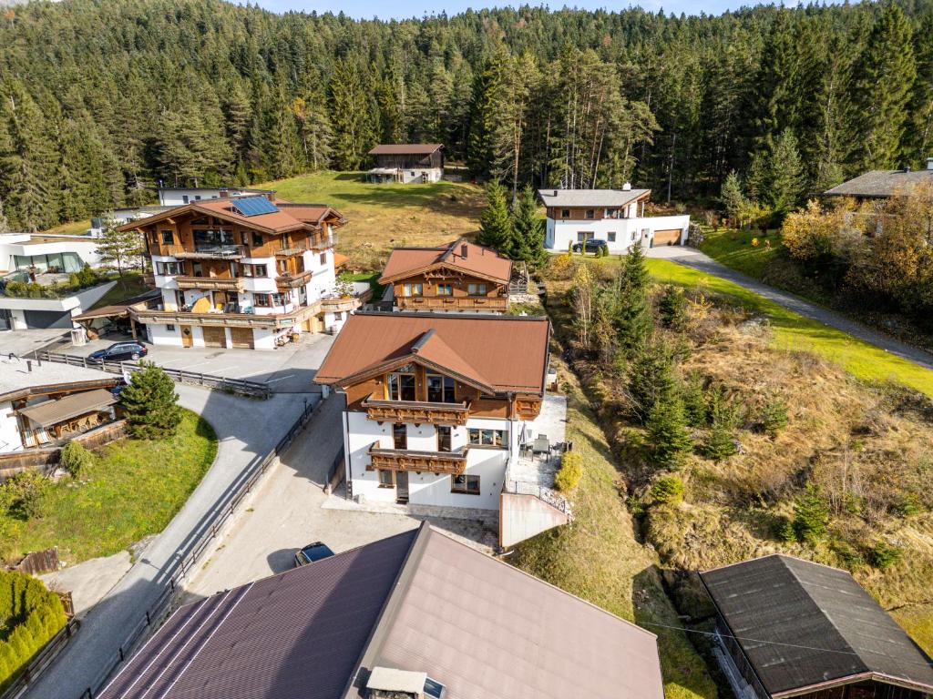 Schickster Mountain Lodge photo 2