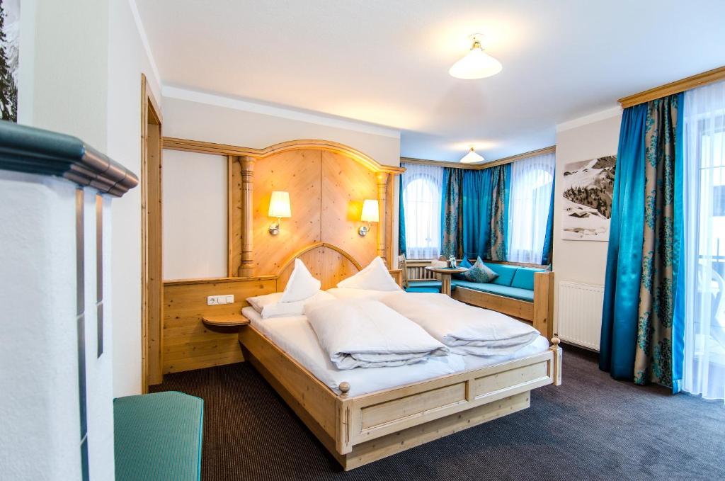 Sporthotel Almhof photo 2