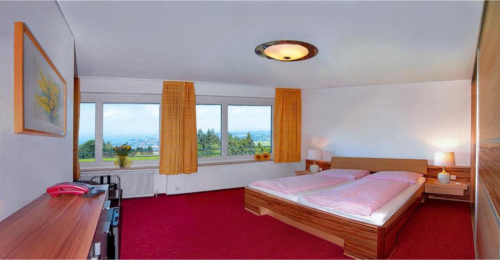 Hotel Sonnenhof photo 2