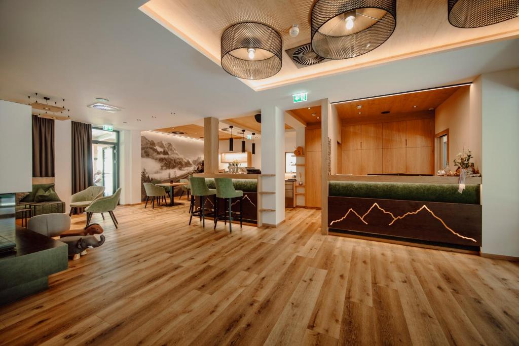 Hotel Salzburger Hof photo 2