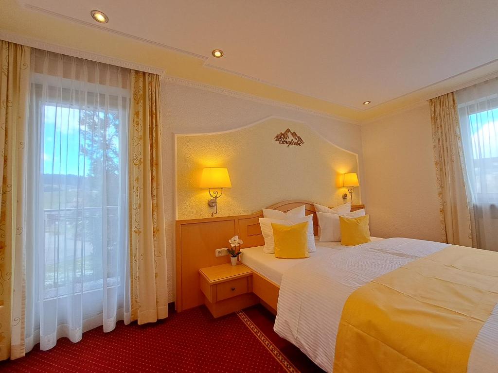 Schedlers Löwenhotel-GARNI photo 2