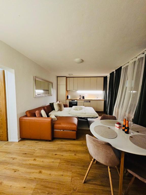 NĀVA PLACE Alpine Apartment in Kaprun - Peaceful Location photo 2