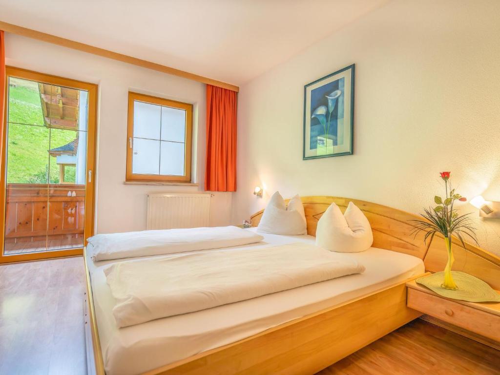 Apartment in Stubaital near Ski Lift photo 2