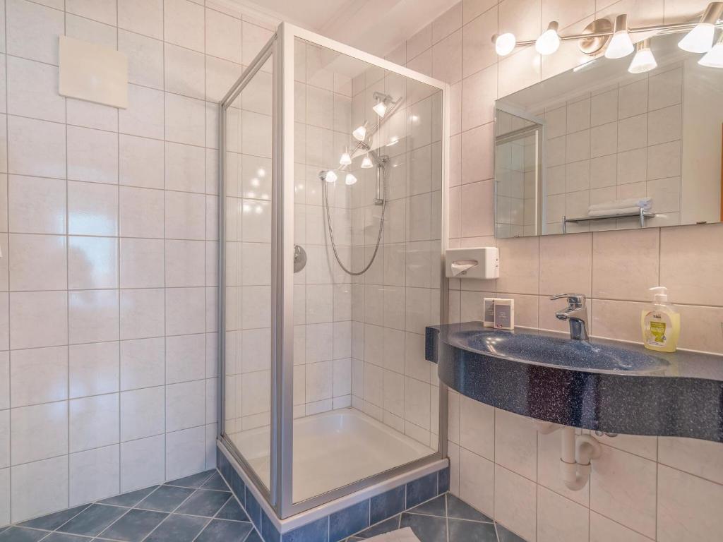 Apartment in Stubaital near Ski Lift photo 3