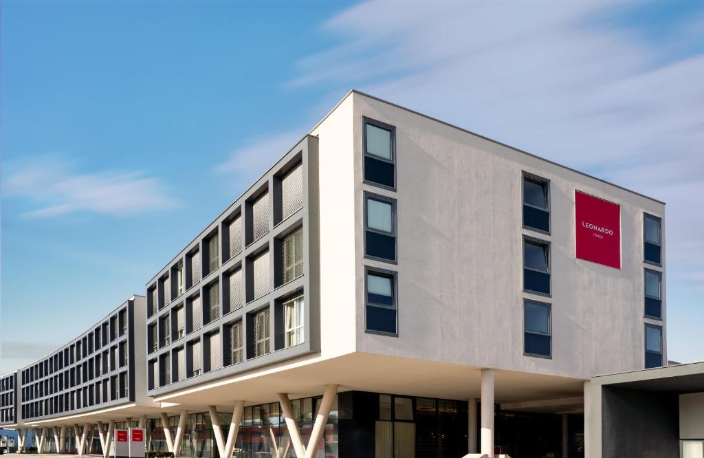 Leonardo Hotel Salzburg Airport photo 3