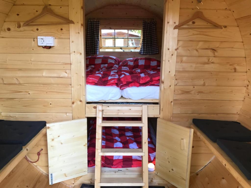 Schlaffass - Schlafen im Holzfass photo 2