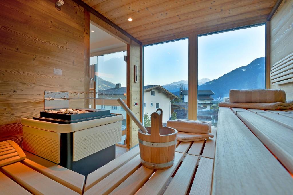 Das Sonnleiten Ski- und Motorradhotel Bruck im Zillertal photo 3