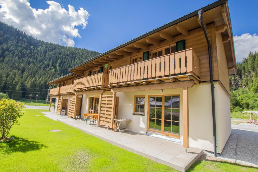 Tauerndorf Enzingerboden Ski in&out - Steinbock Lodges — photo 1